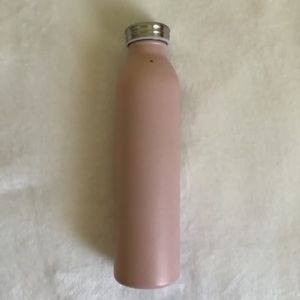 NWOT Mat pink water bottle